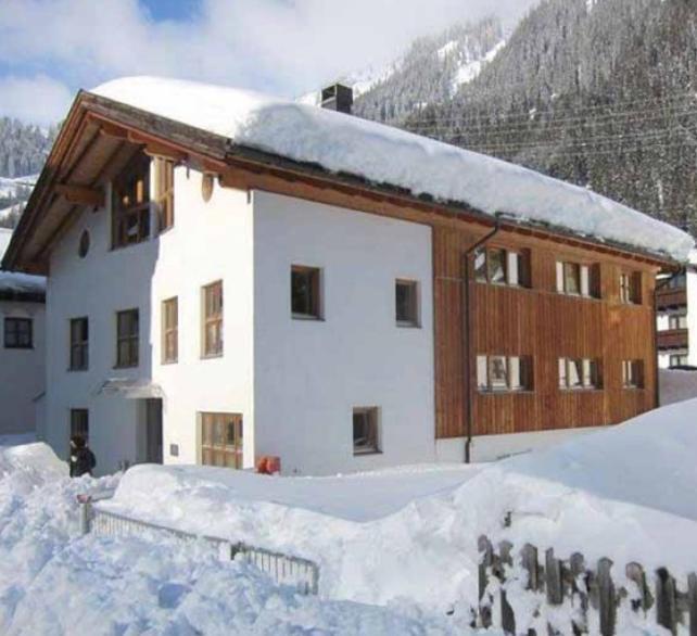 Chalet Regina Sankt Anton am Arlberg Exterior photo